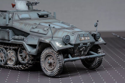 XH251BG Schützenpanzerwagen Sd.Kfz. 251 (out of stock)